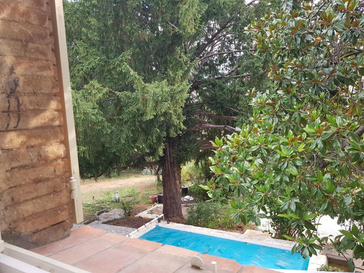 La Maison Du Marquis De Монтору Номер фото